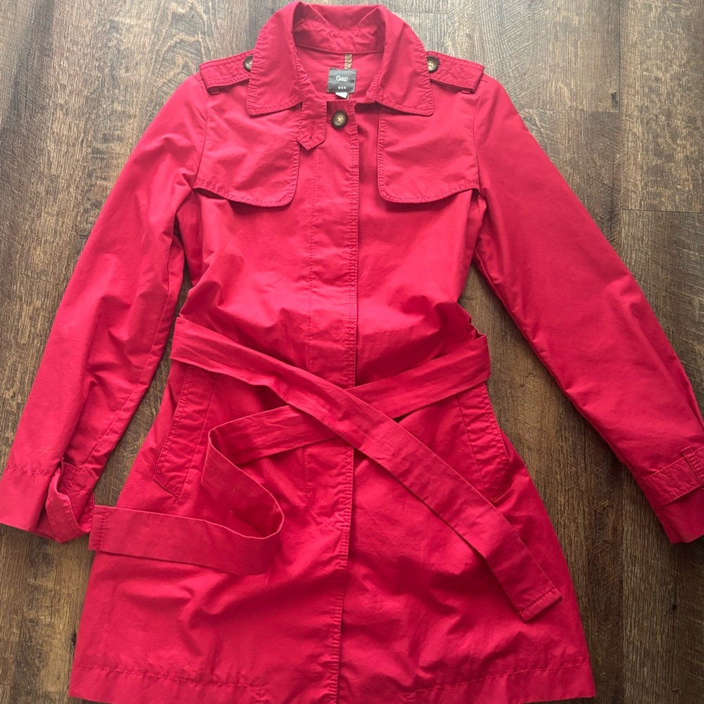 Rare Vintage GAP 90’s/00’s Cherry RedTrench Coat